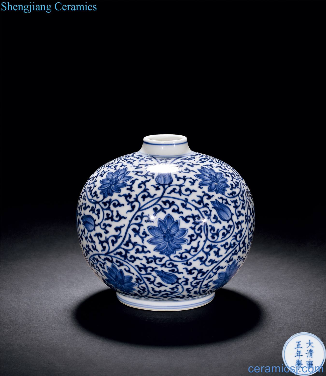Qing yongzheng Blue and white flower grain tea bottle wrapped branches