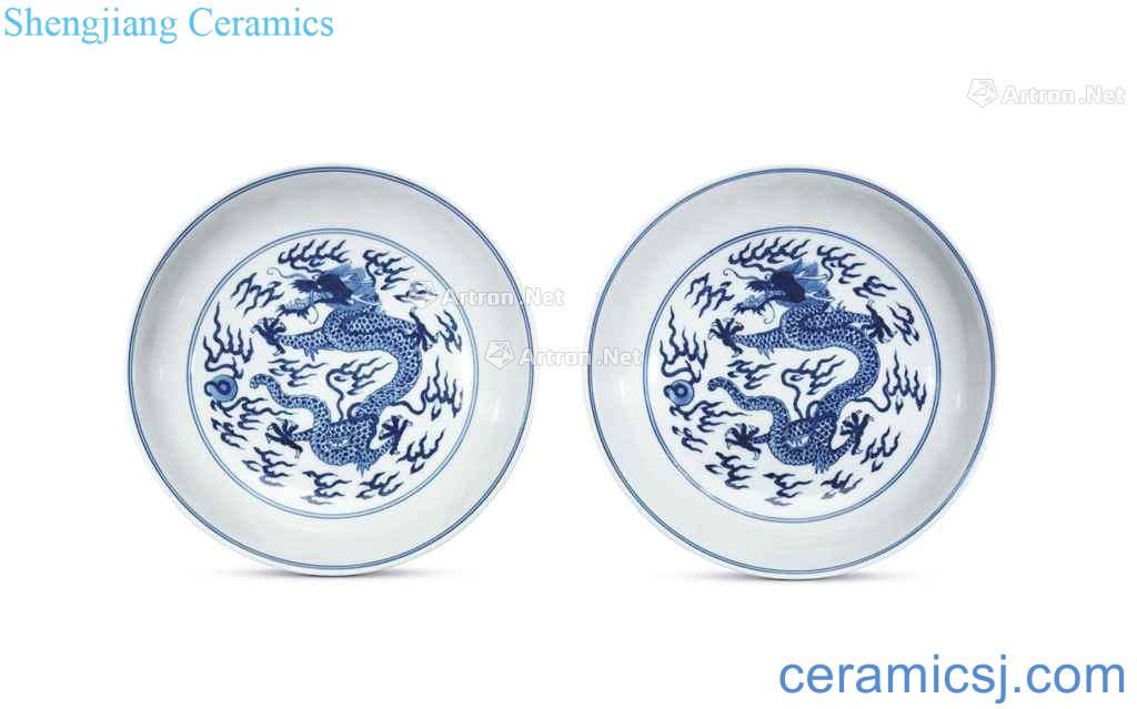 Qing jiaqing Blue and white dragon play pearl tray (a)
