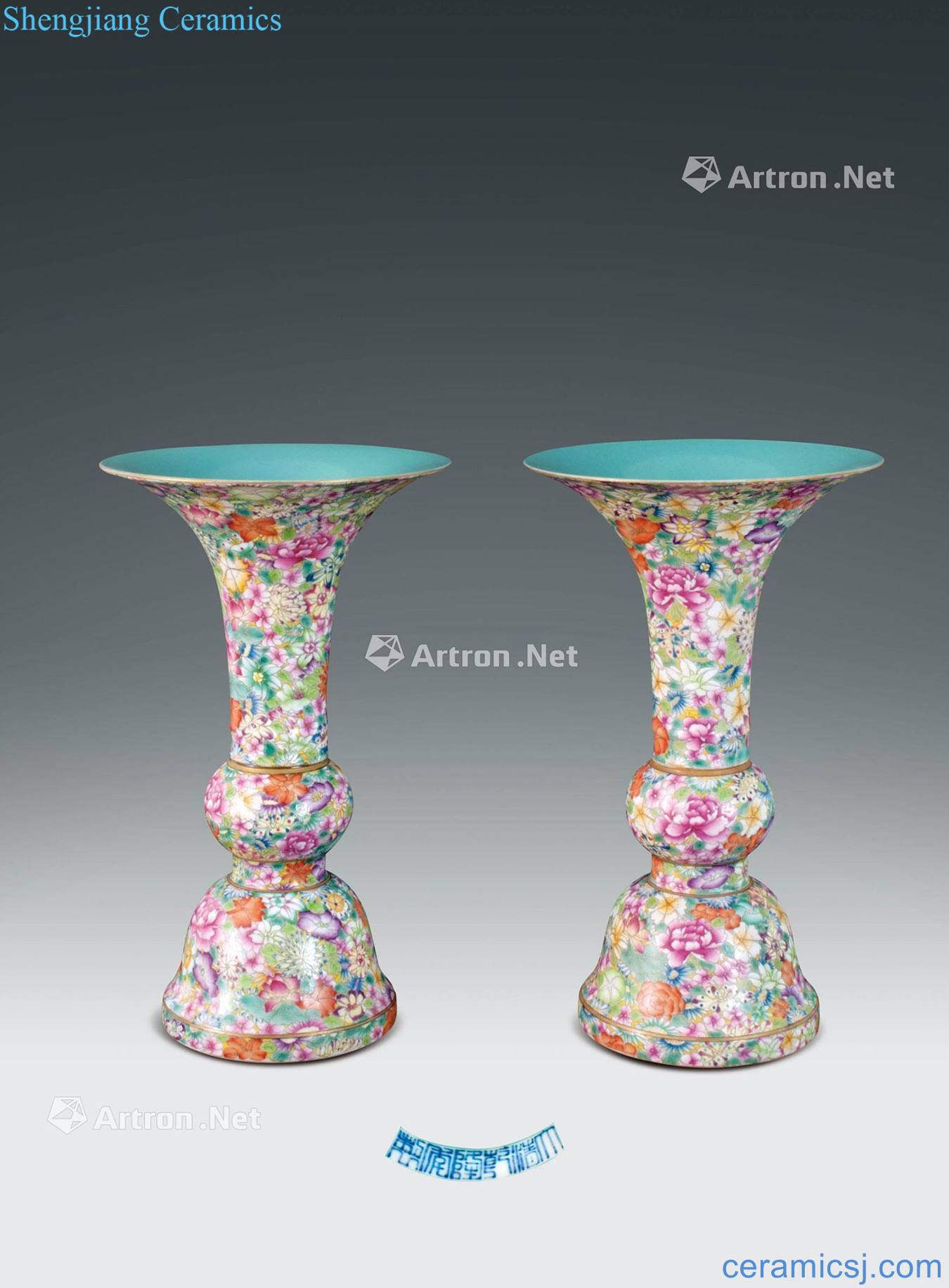 Qing qianlong pastel flower vase with numerous decorative pattern (a)