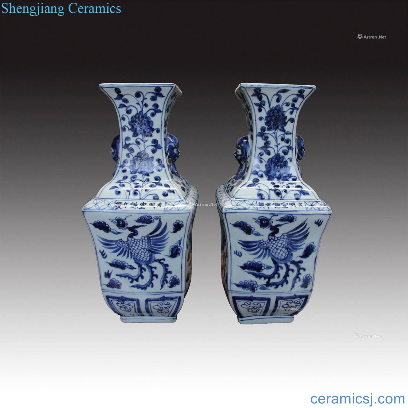 "Ming Ming xuande years" model of blue and white grain square bottle (a)