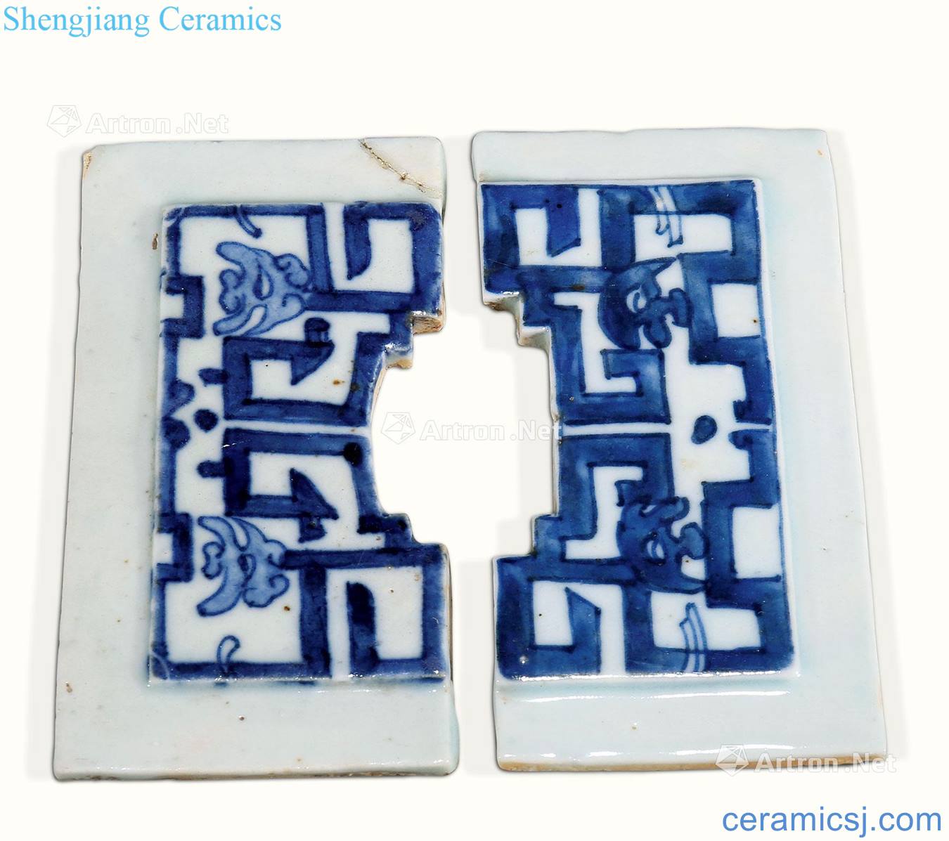 Qing qianlong Blue and white guaizi dragon porcelain plate (a)