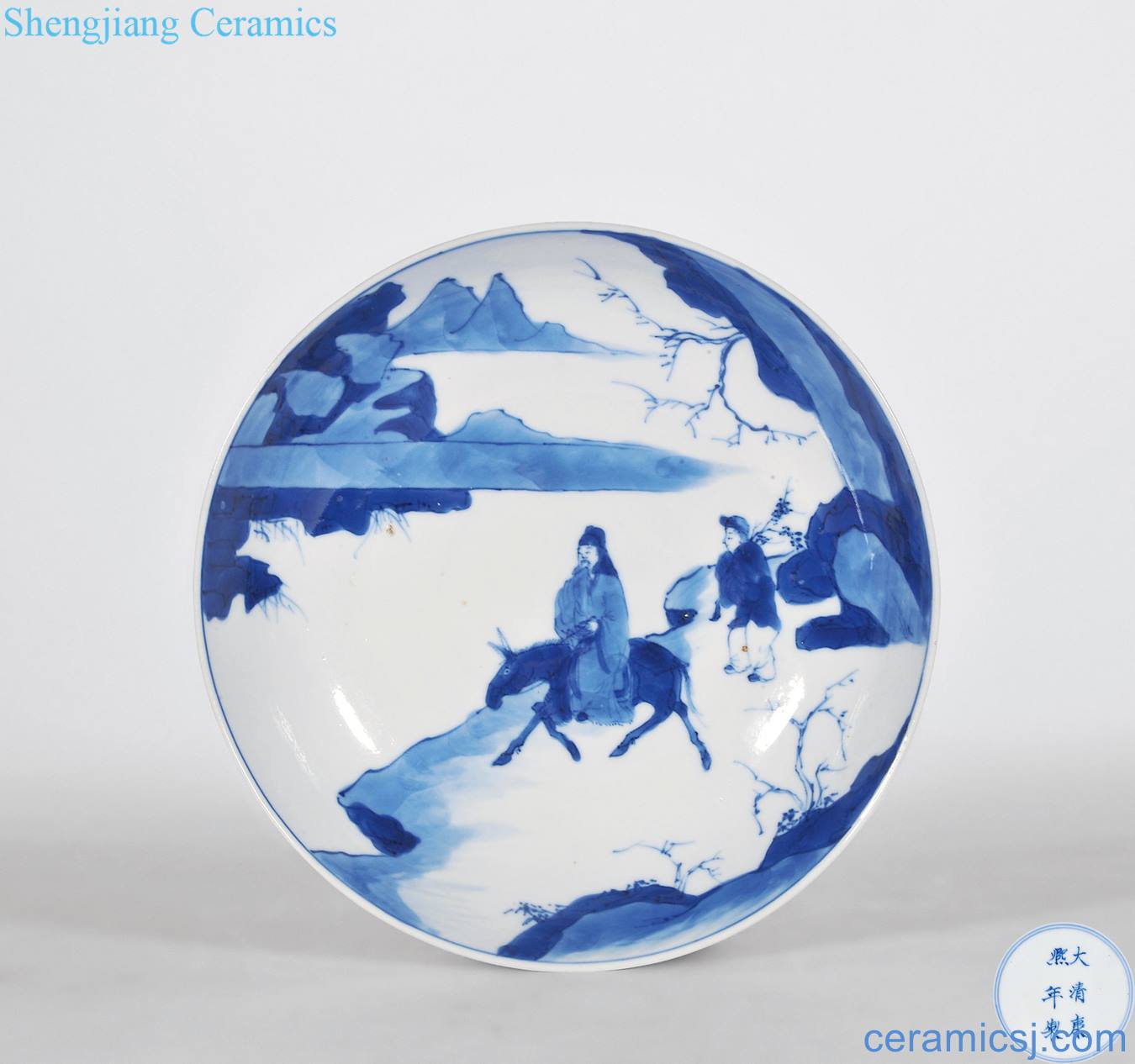 The qing emperor kangxi Blue and white find mei figure plate through the snow