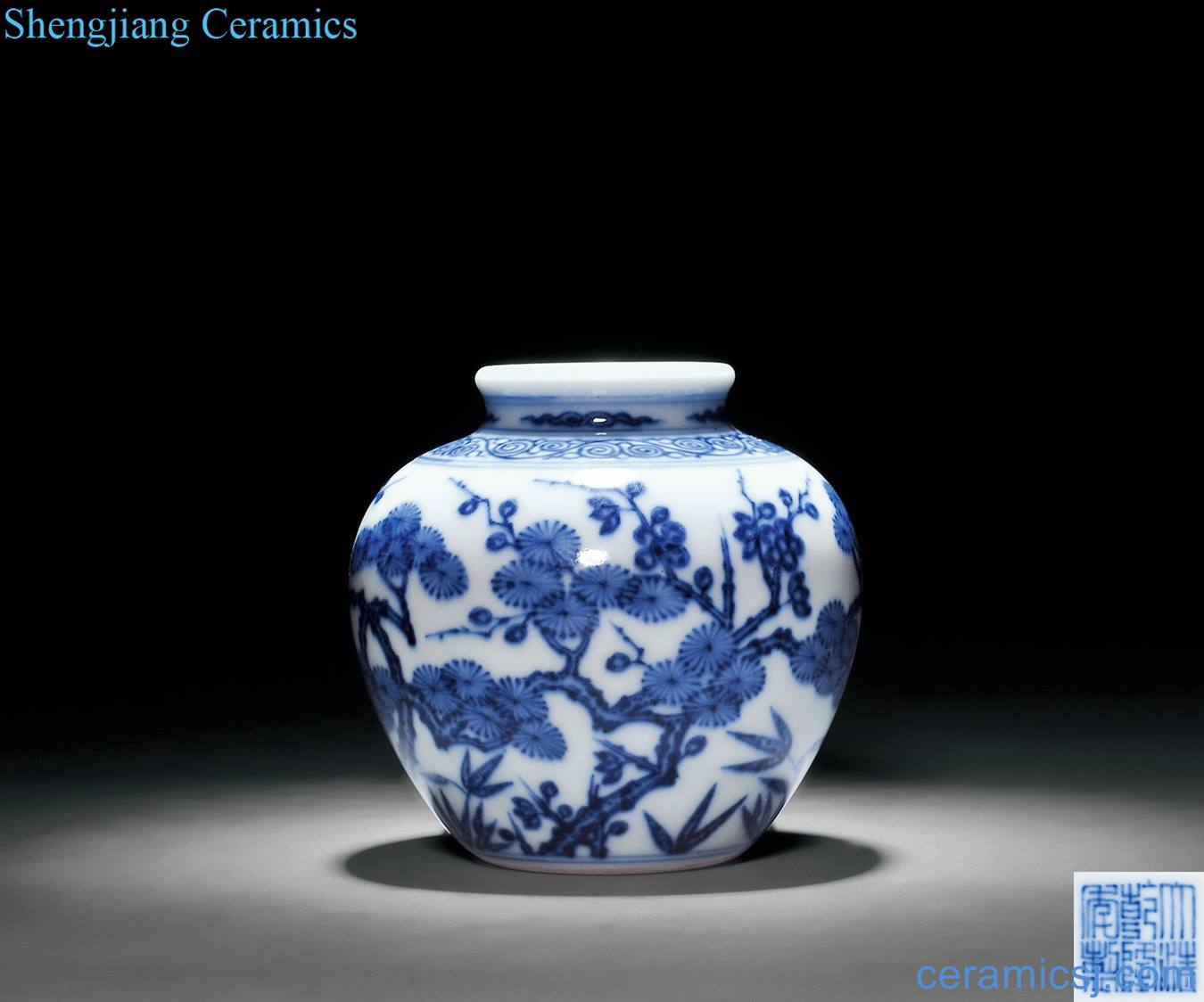 qing Blue and white, poetic figure small tank