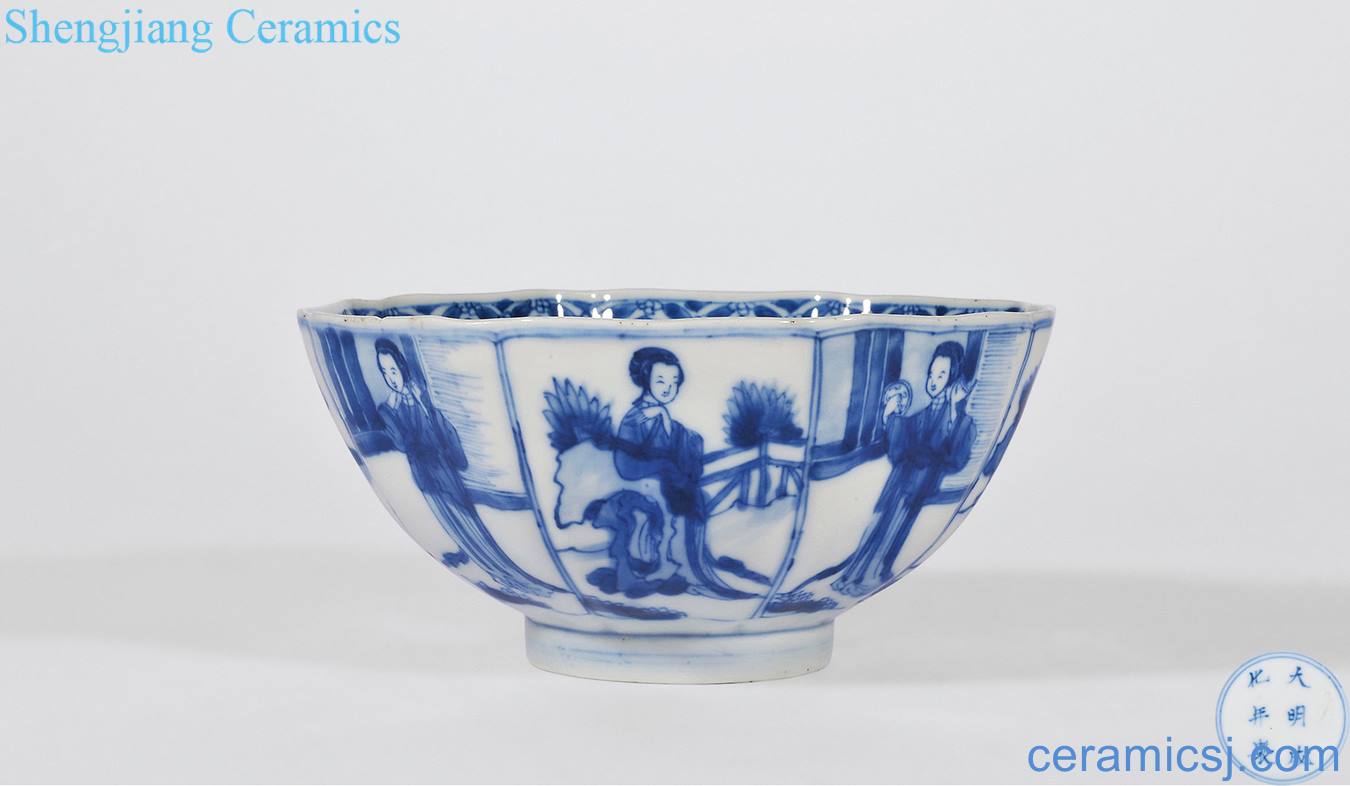 The qing emperor kangxi Blue and white eight won eight square horn bowl