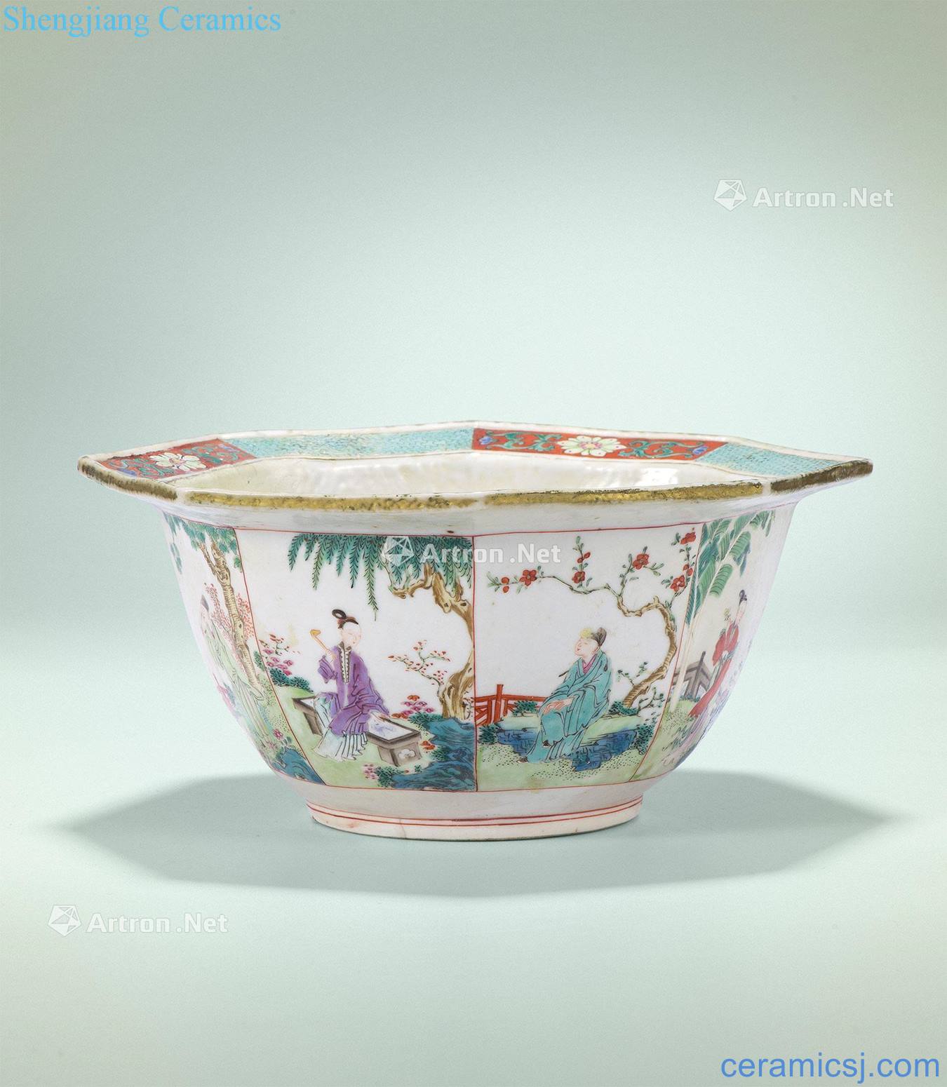 Qing famille rose medallion character lines eight arrises bowl in the 19th century