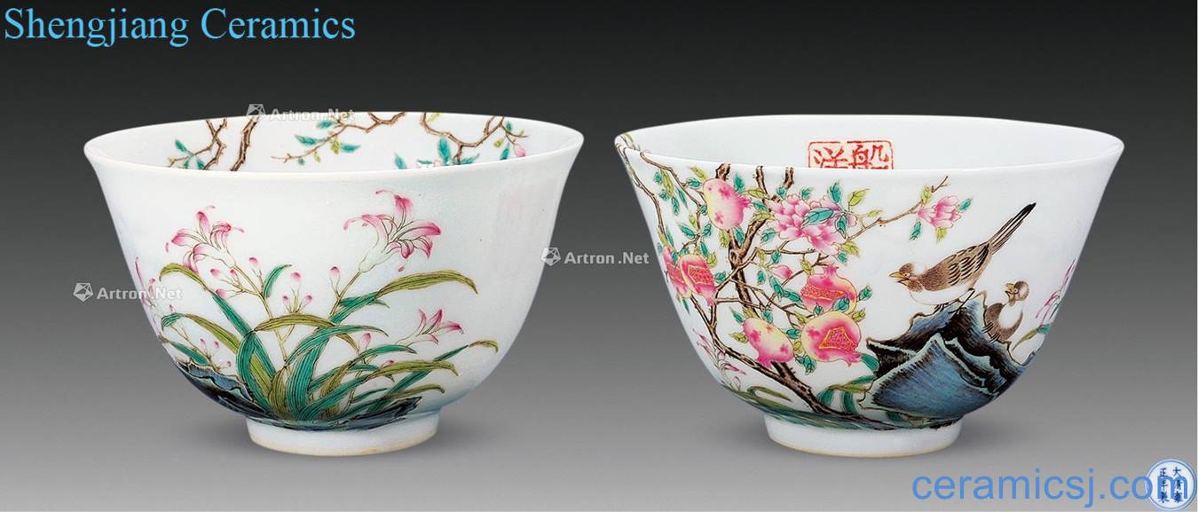 Ming or earlier Enameled bowl wall painting of flowers and birds in (a)