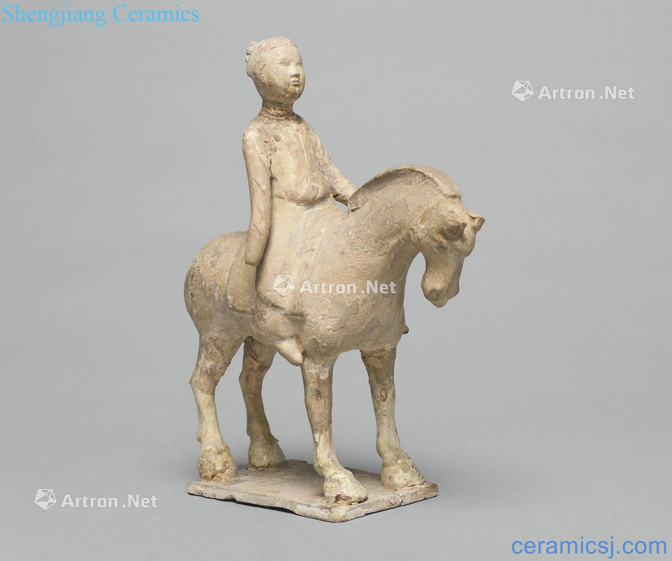 Sui/family Yellow glazed pottery figurine on horseback