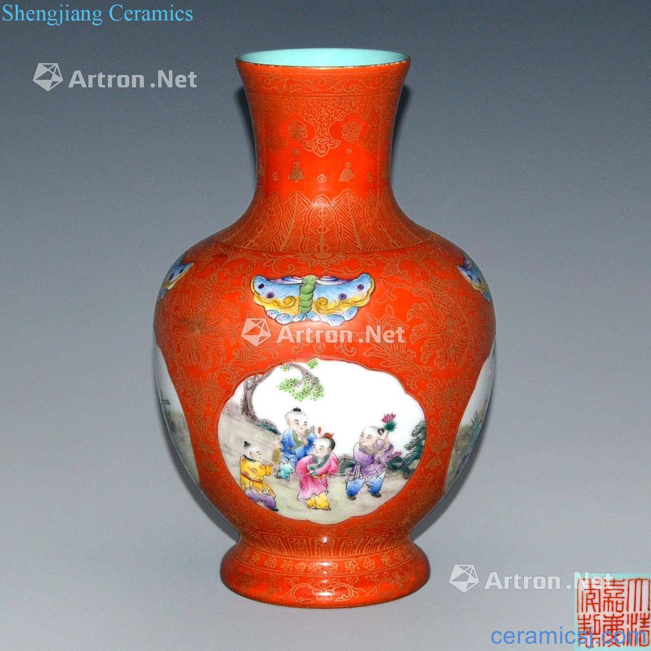 Qing jiaqing pastel alum red to add a gold 蜨 medallion baby bottles