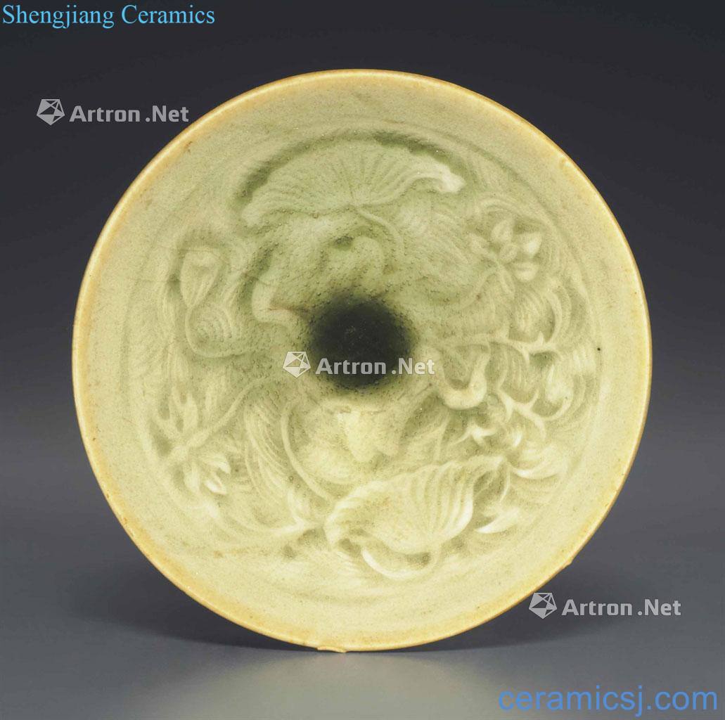 gold Yao state kiln green glaze stamps lotus pond yuanyang 盌 lines