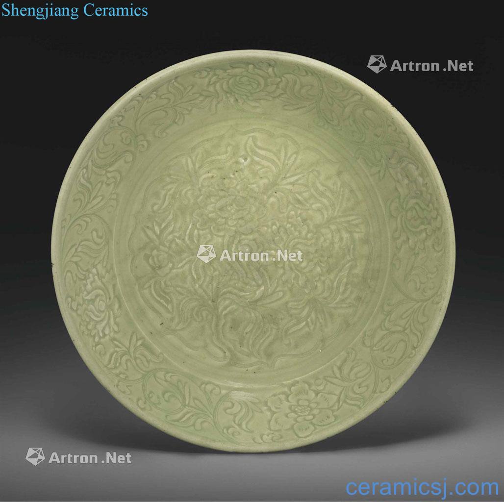 Ming in the 15th century Longquan celadon peony grains grail blue glaze