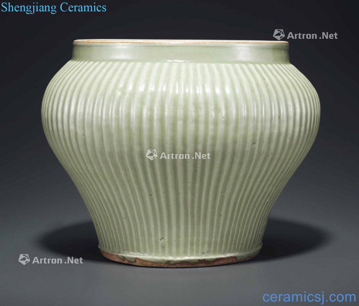 Ming the 14/15 century Longquan green glaze chrysanthemum petal cans