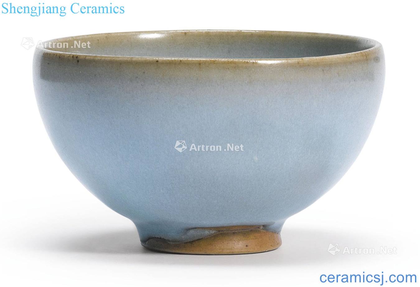 The southern song dynasty Sky blue glaze small 盌 masterpieces