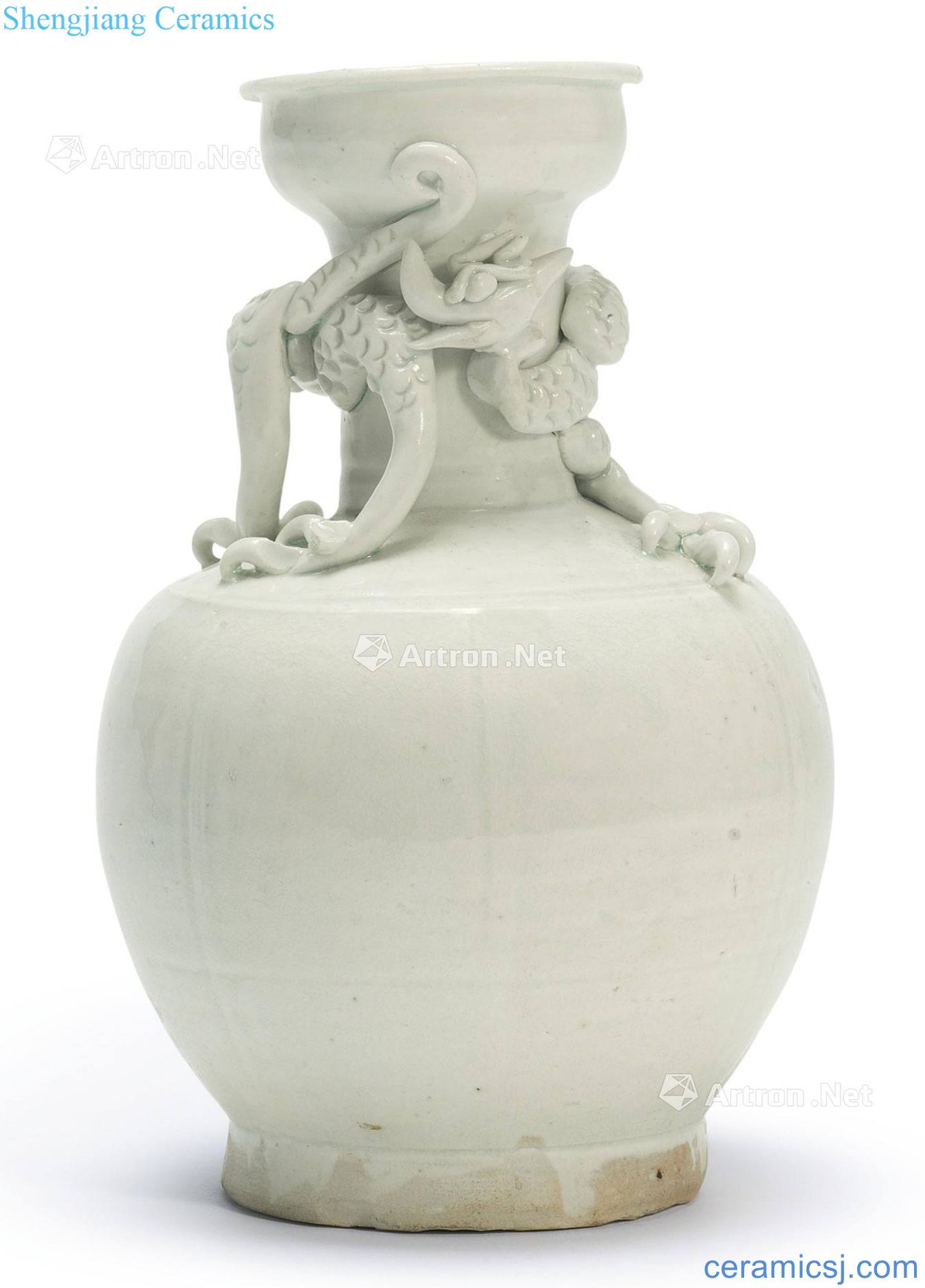 The southern song dynasty panlong melon leng dish buccal bottle green craft