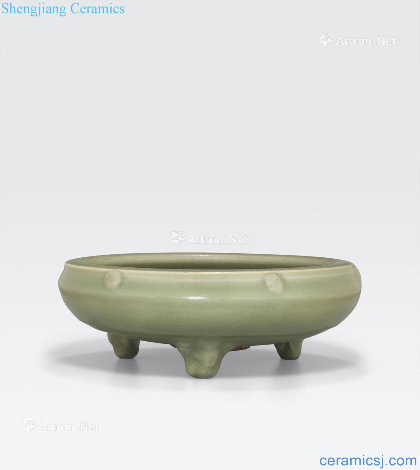 Ming Longquan celadon glaze three-legged censer