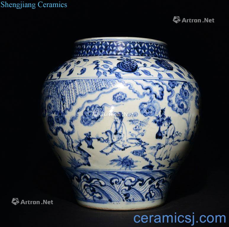 MING DYNASTY A LARGE BLUE AND WHITE JAR