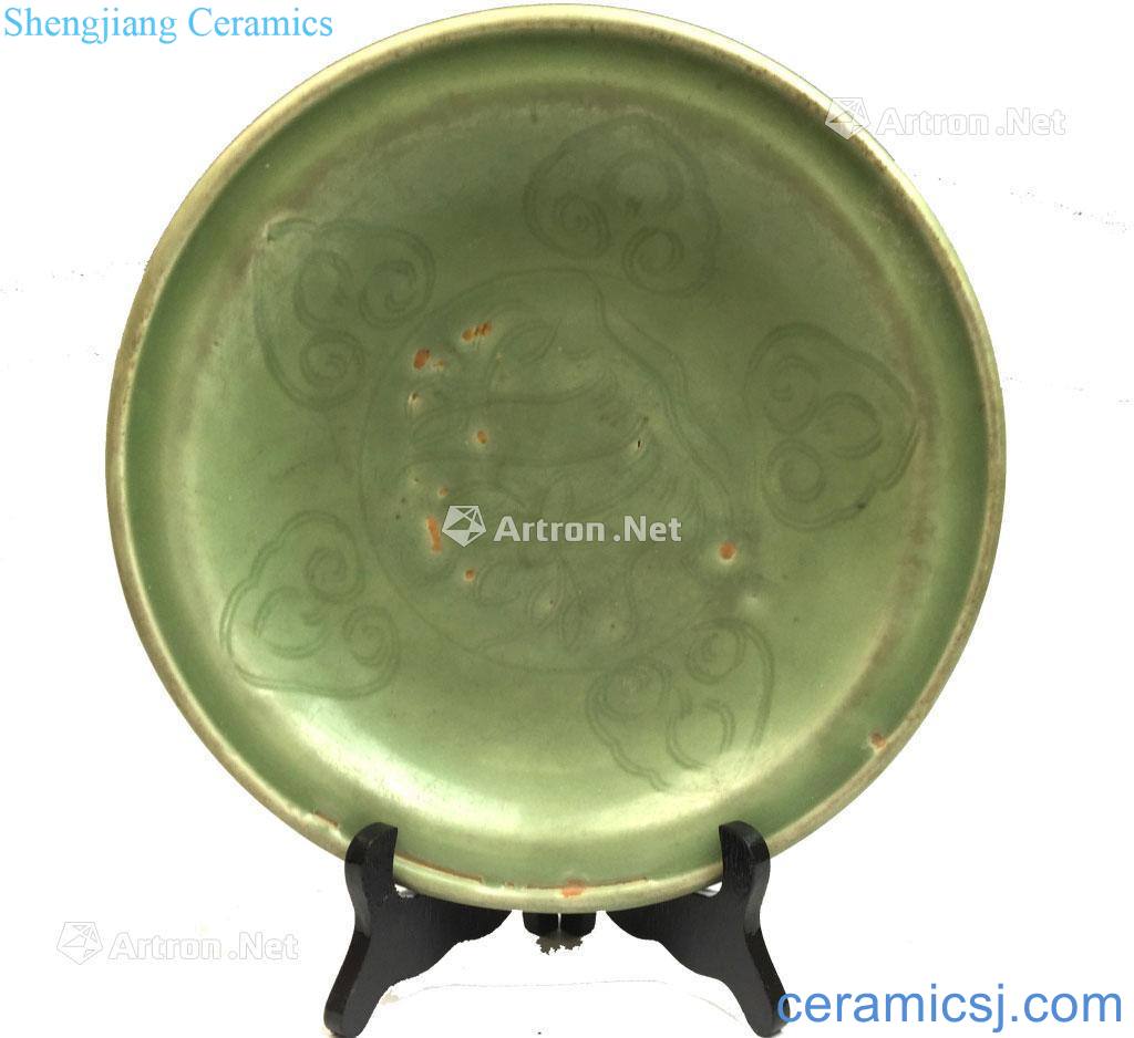 Chinese Longquan Glazed Porcelain Charger, Ming