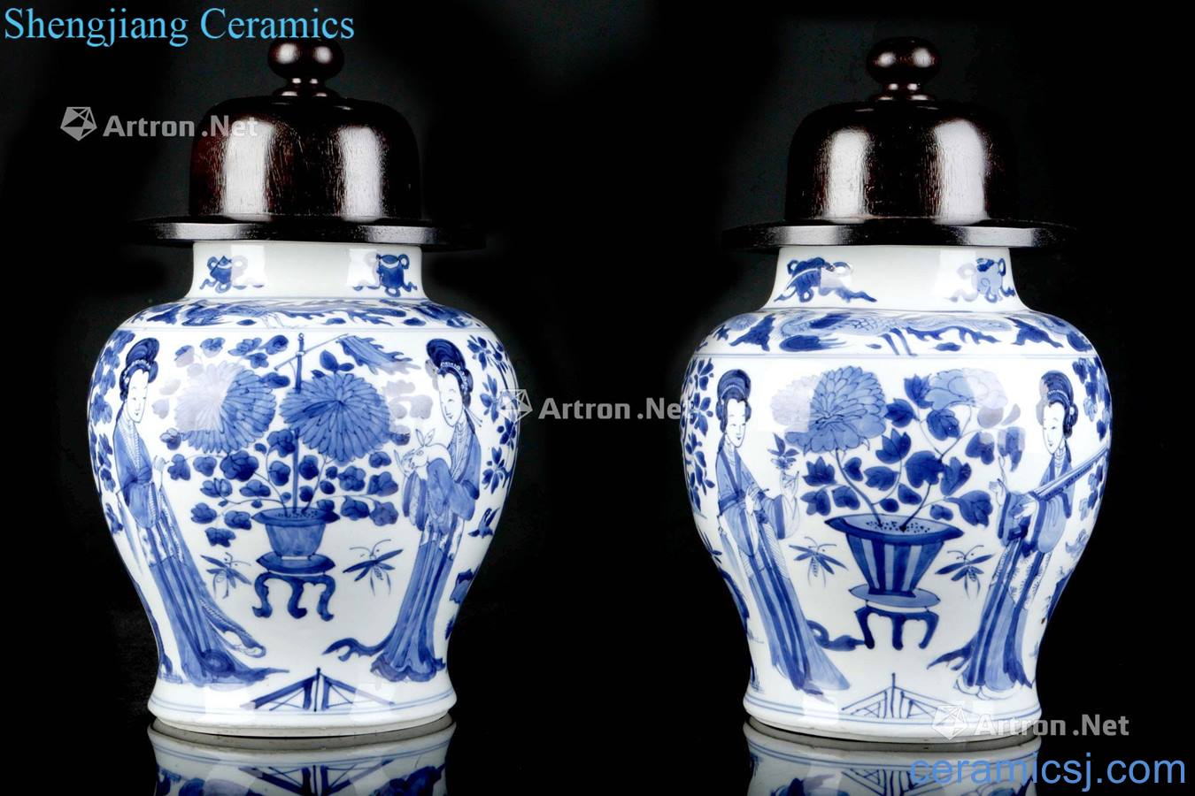 Kangxi in the qing dynasty Blue and white lady mei bottles