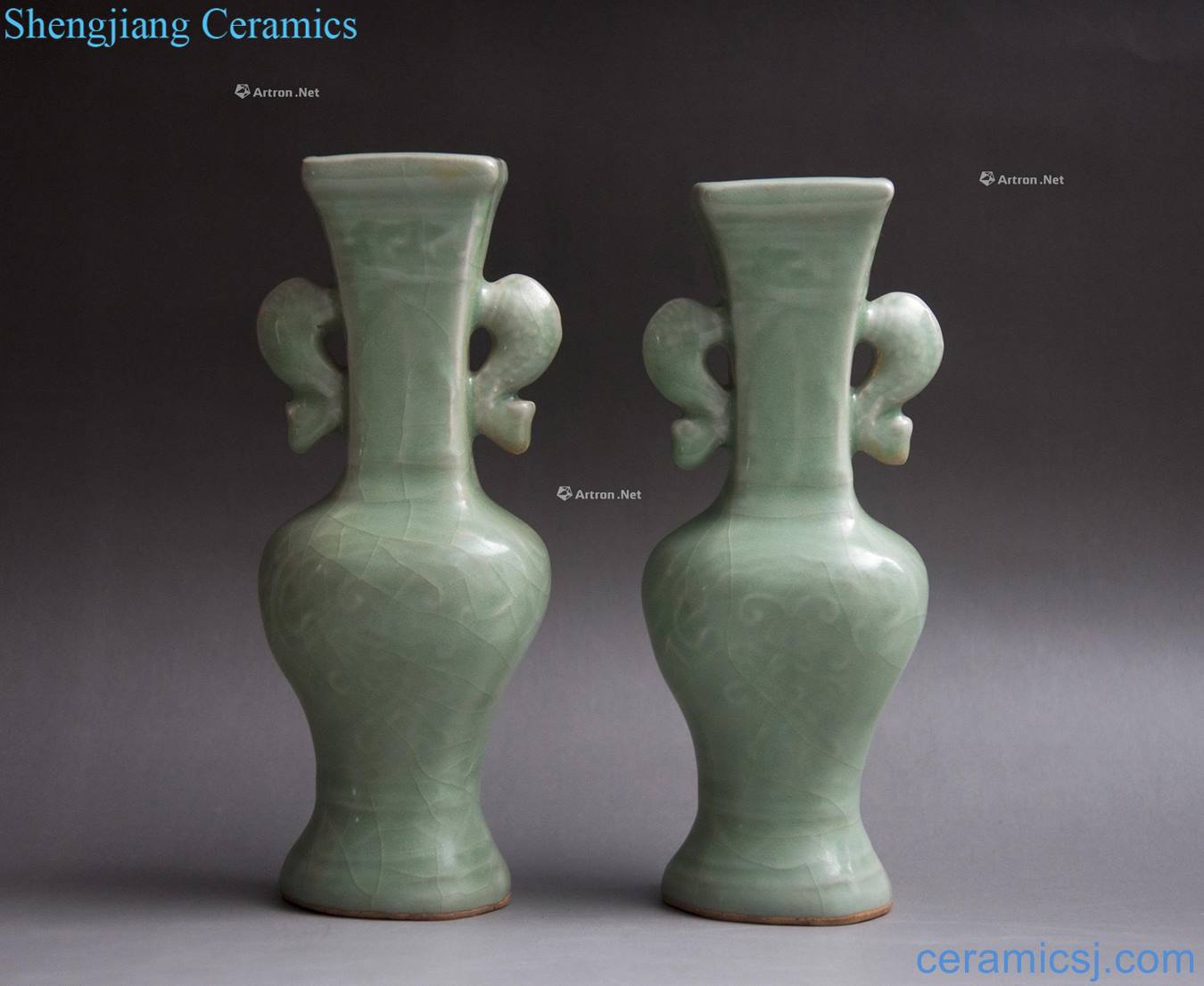 Ming Longquan celadon double ears (a)