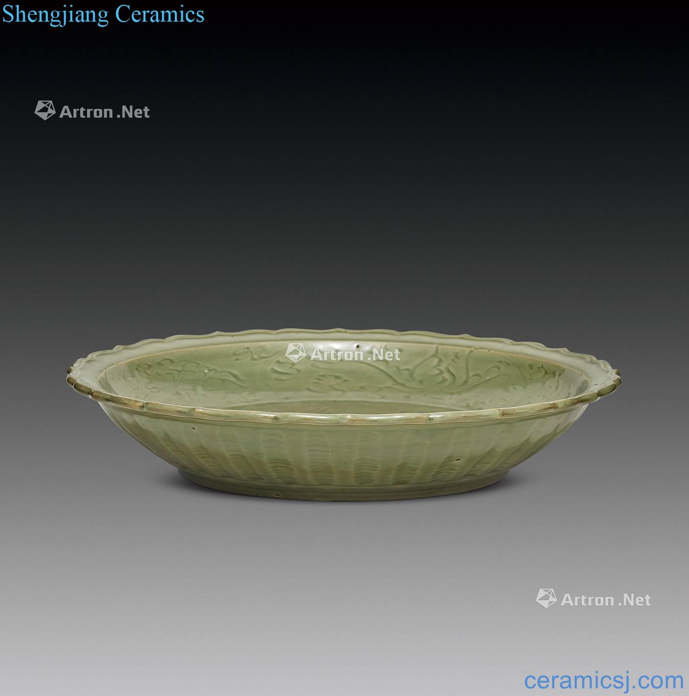 The early Ming dynasty longquan deer lines kwai mouth