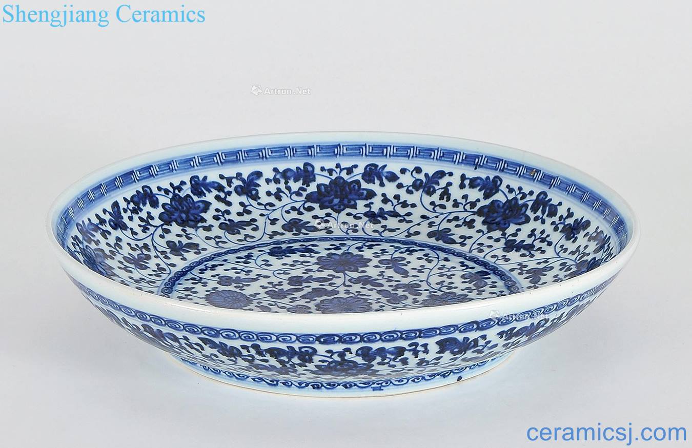 Qing yongzheng Blue and white lotus flower tray