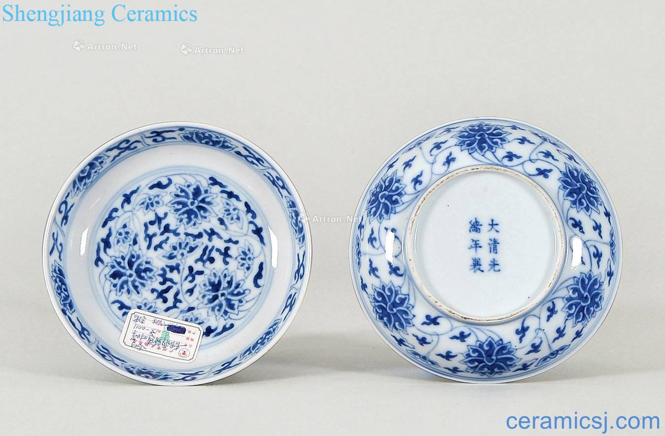 Qing guangxu Blue and white tie up lotus flower tray (a)