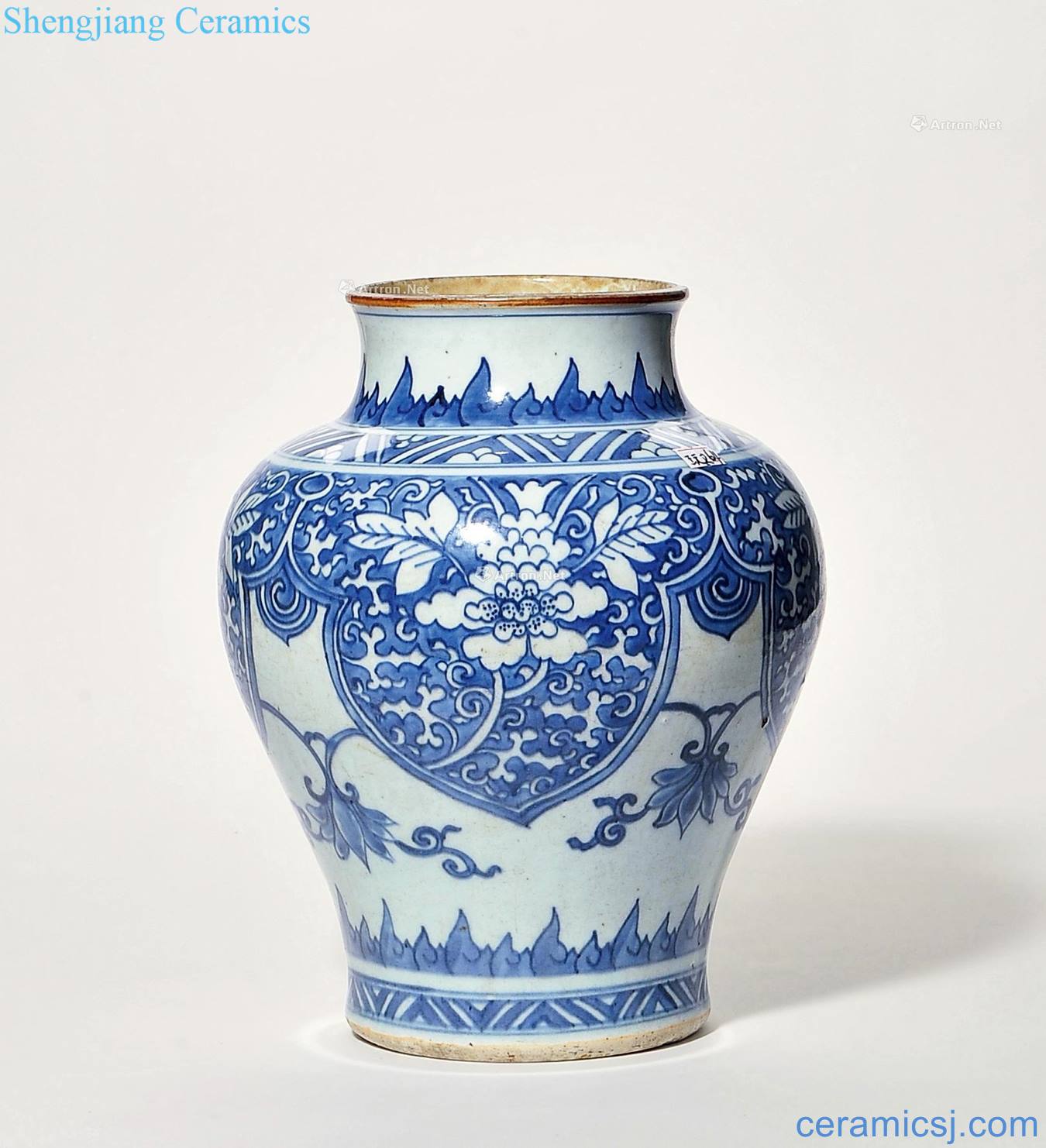 Qing dynasty Blue and white lotus flower grain tank