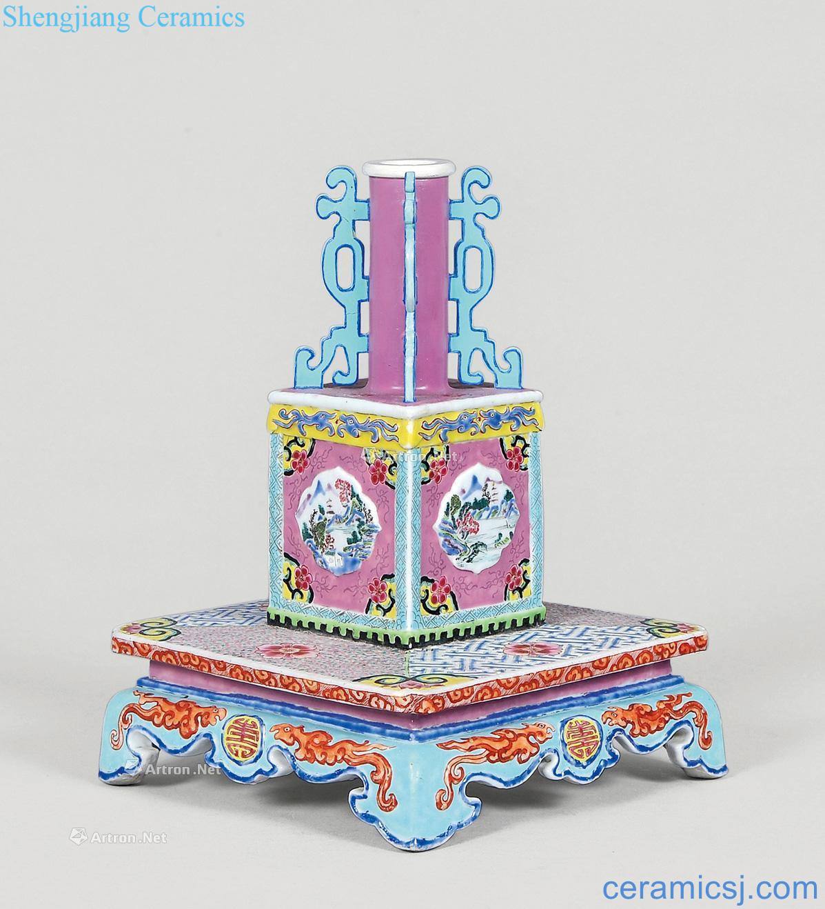 Qing yongzheng pastel medallion hat rack