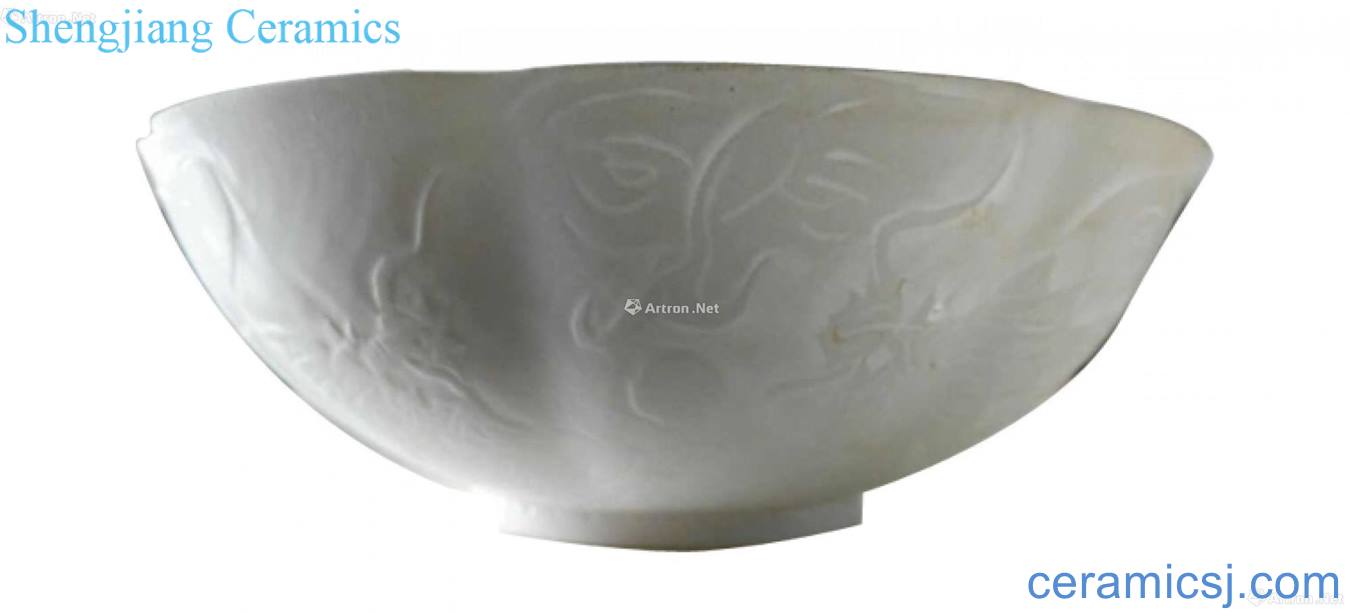 Dark sweet white glazed carved dragon lotus-shaped bowl