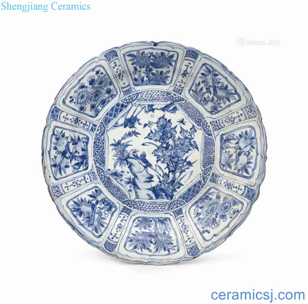 In the 17th century middle period of transition, A VERY LARGE "HATCHER CARGO 'BLUE AND WHITE DISH