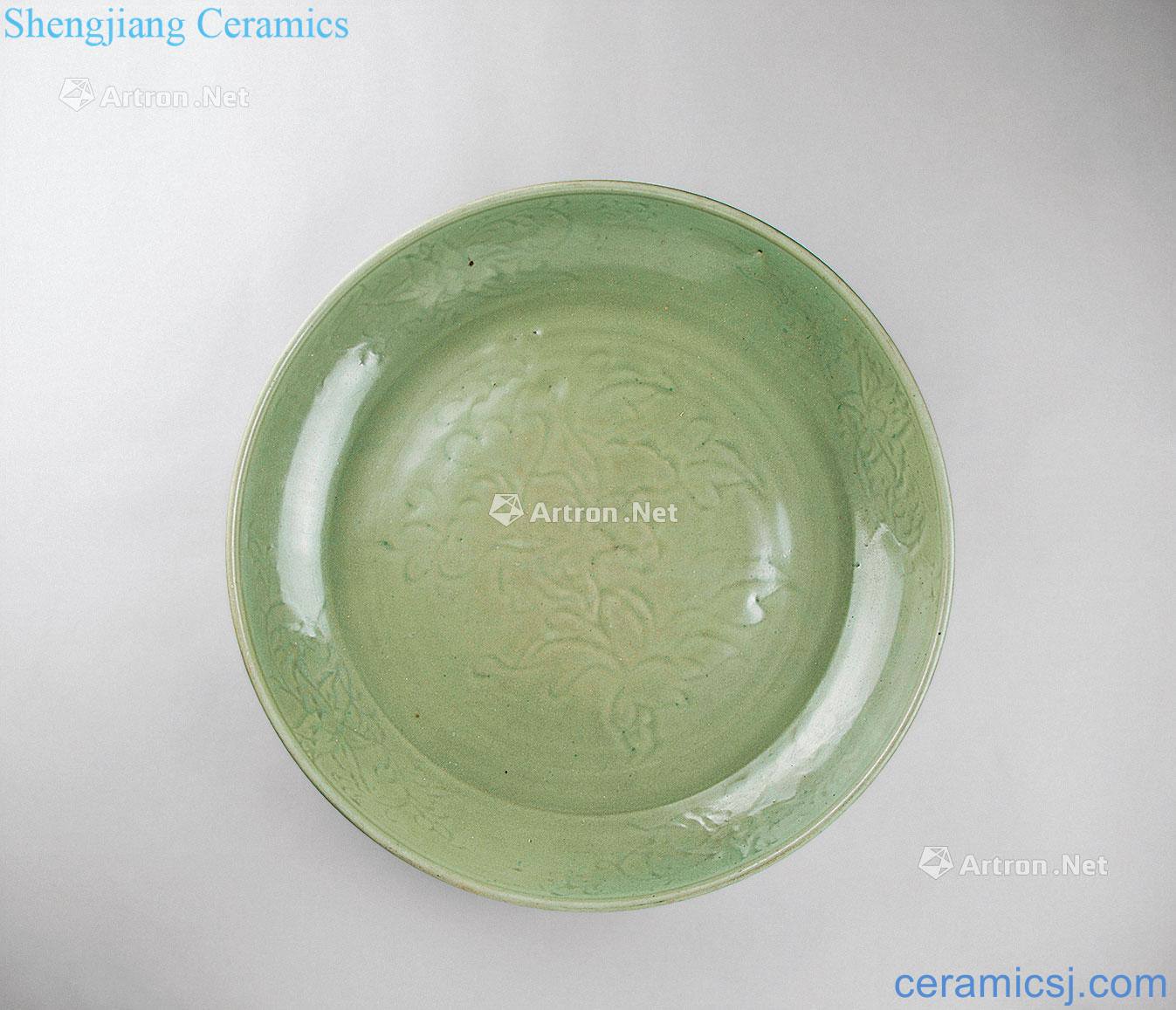 Longquan celadon in early Ming dynasty carved peony grain market