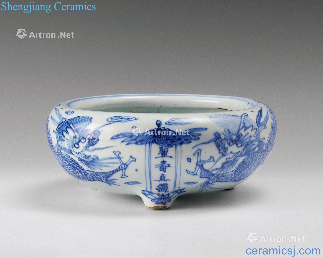 In the Ming dynasty Blue and white praised three foot incense burner