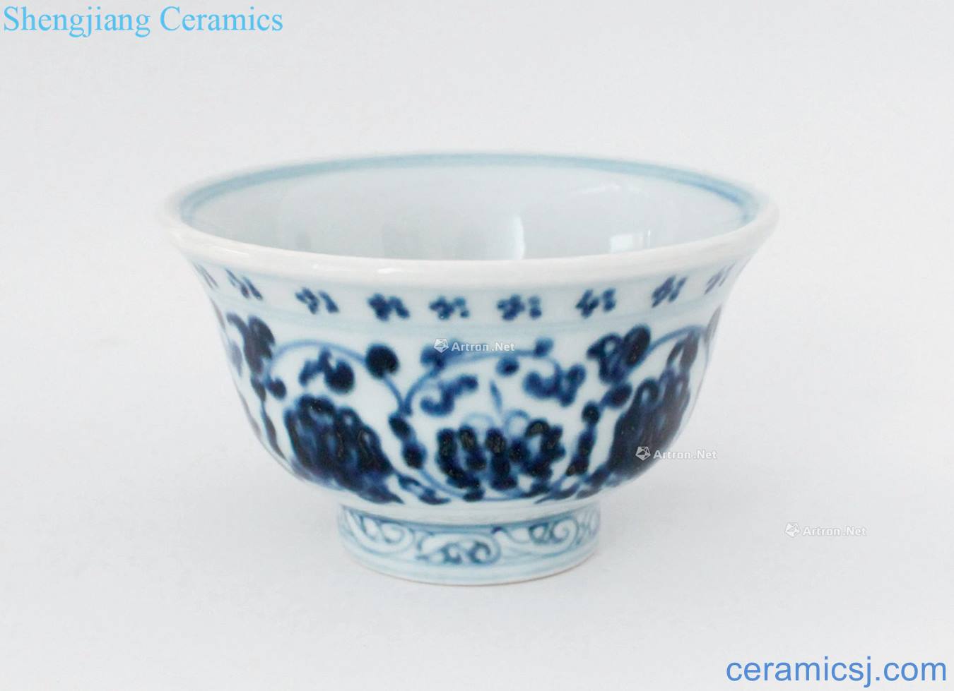Blue and white flower grain pressure hand cup around branches