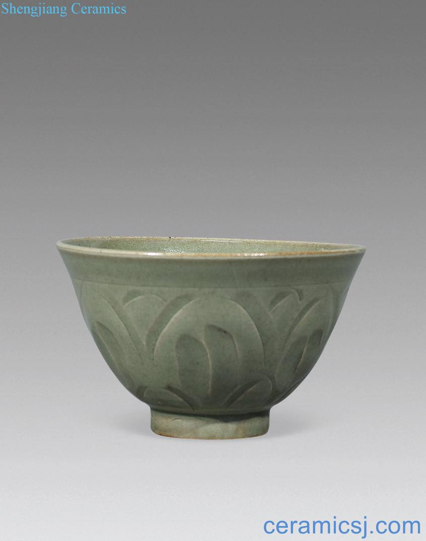 Ming Yao state kiln lotus-shaped bowl