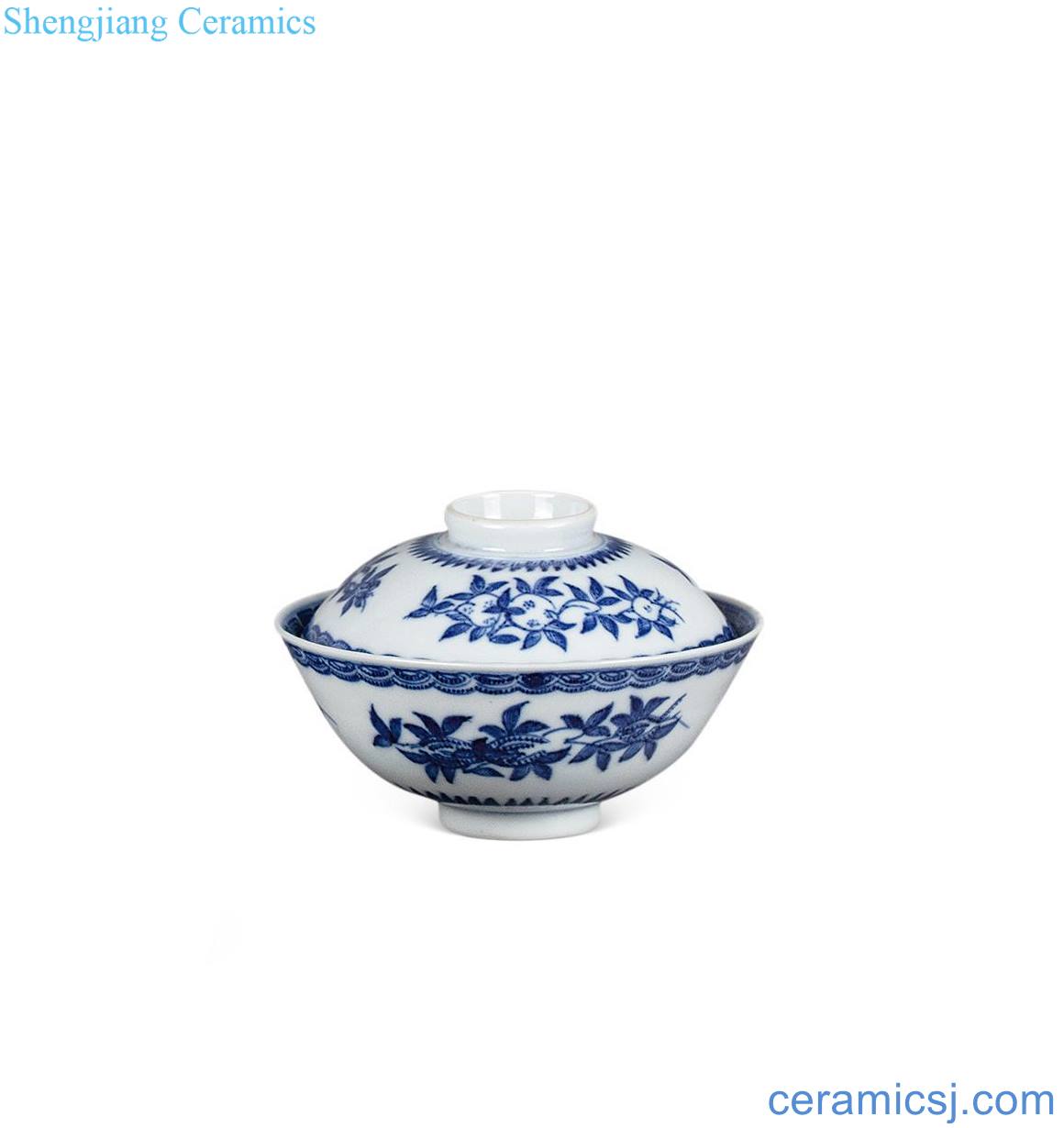 Qing dynasty blue-and-white sanduo grain tureen