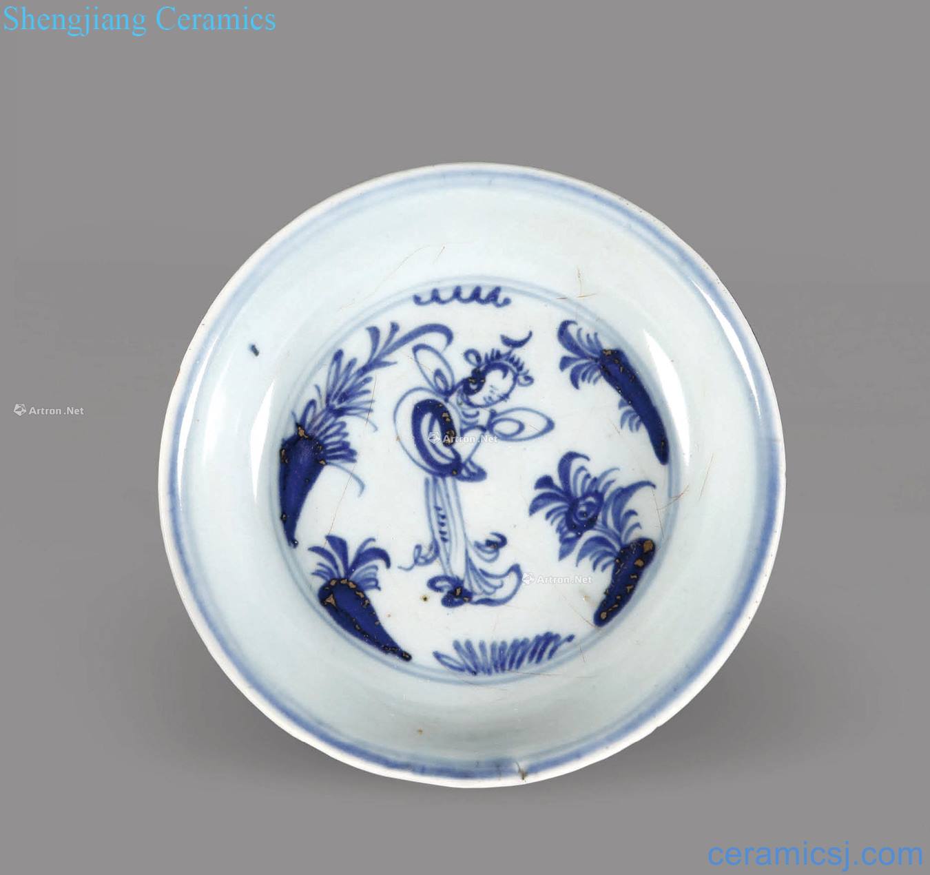 Ming Blue and white traditional Chinese dish