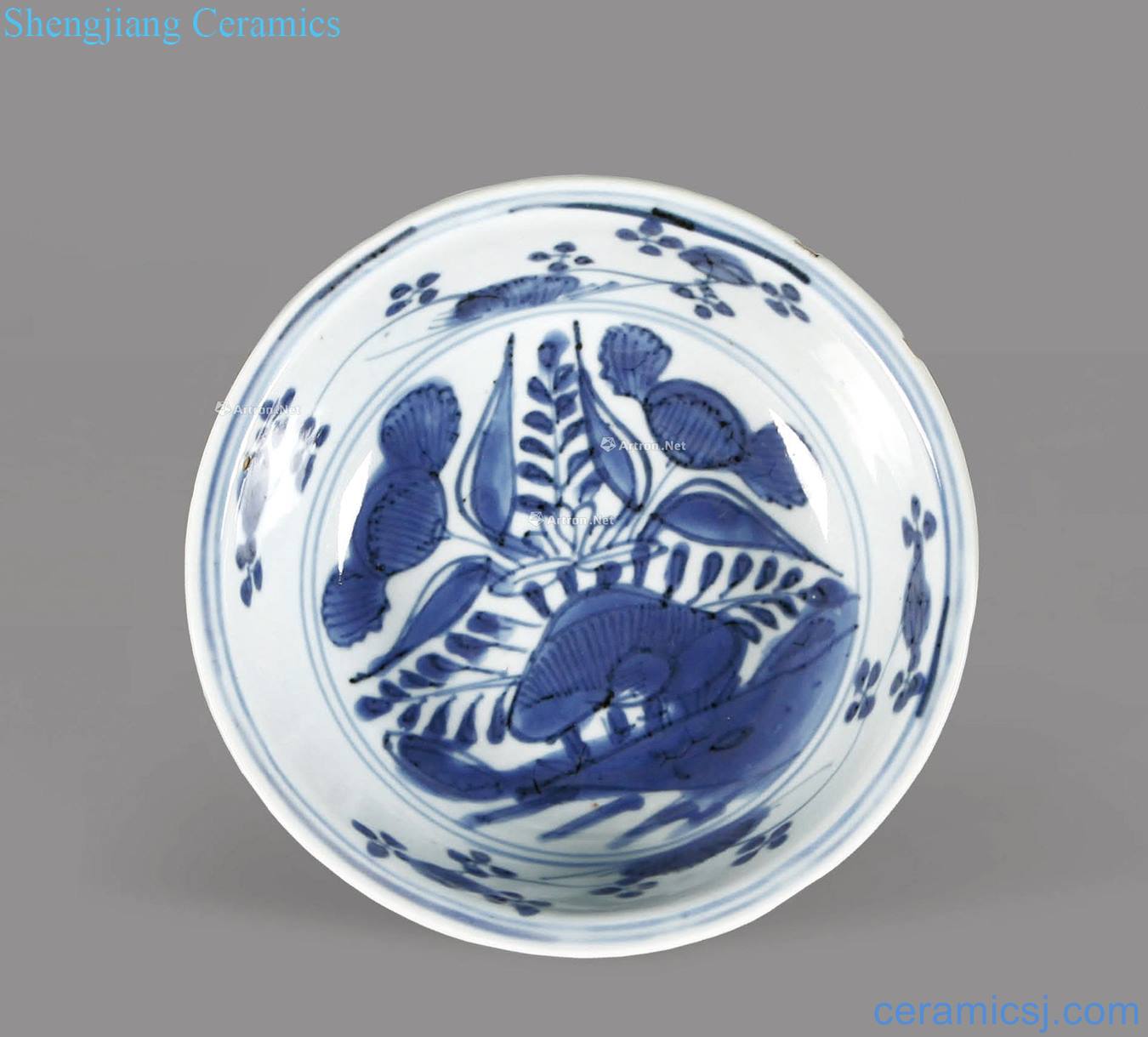 Ming Blue and white flower disc