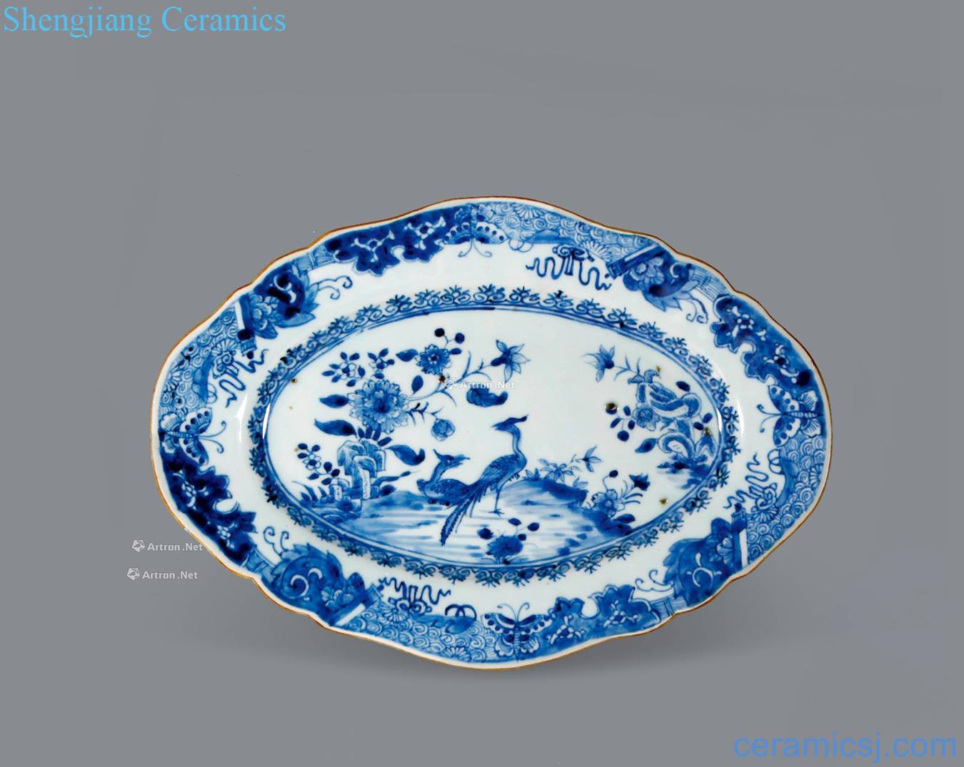 Qing qianlong Blue and white flower on the diamond disc