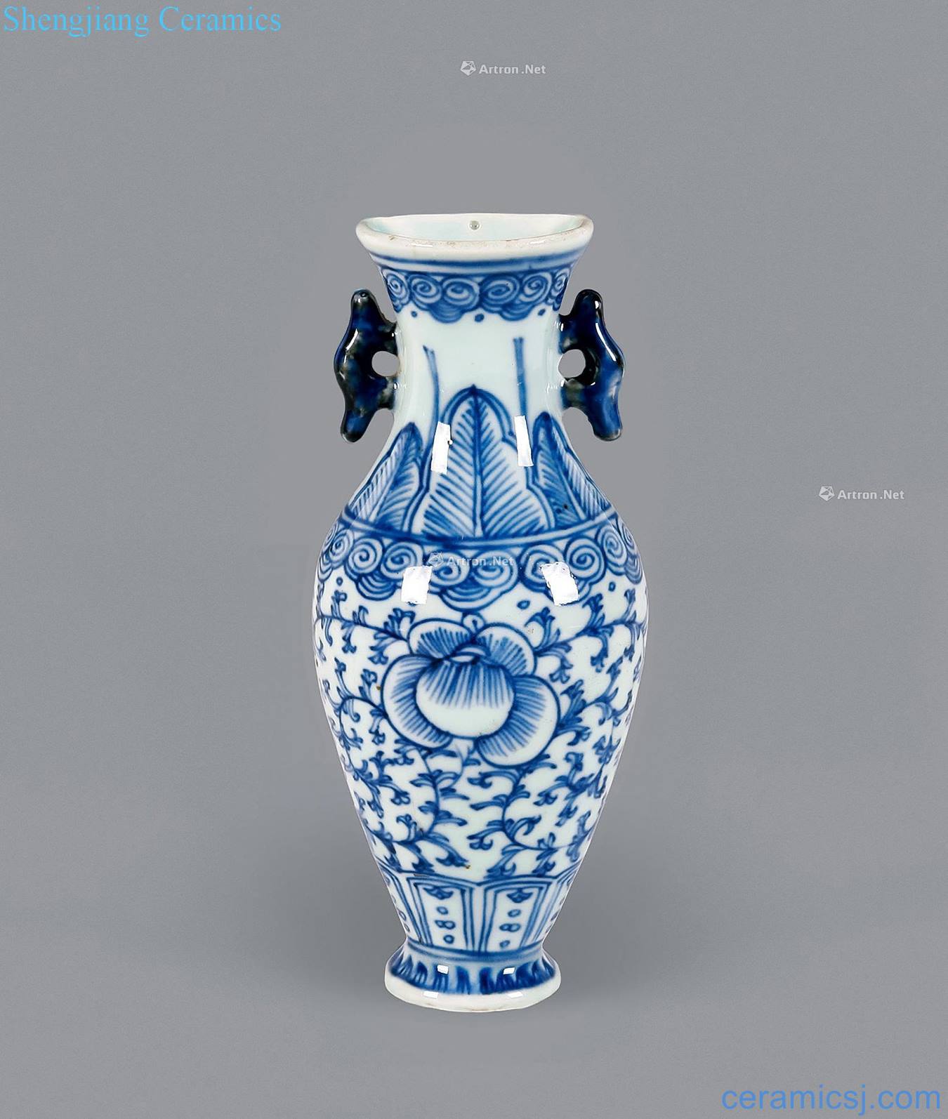 qing Blue and white tie up flowers ear wall bottles