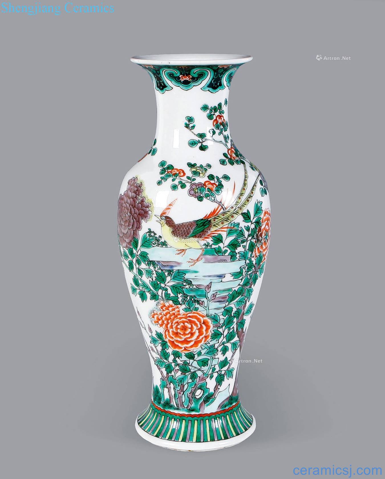 Qing guangxu Colorful flowers and birds goddess of mercy bottle