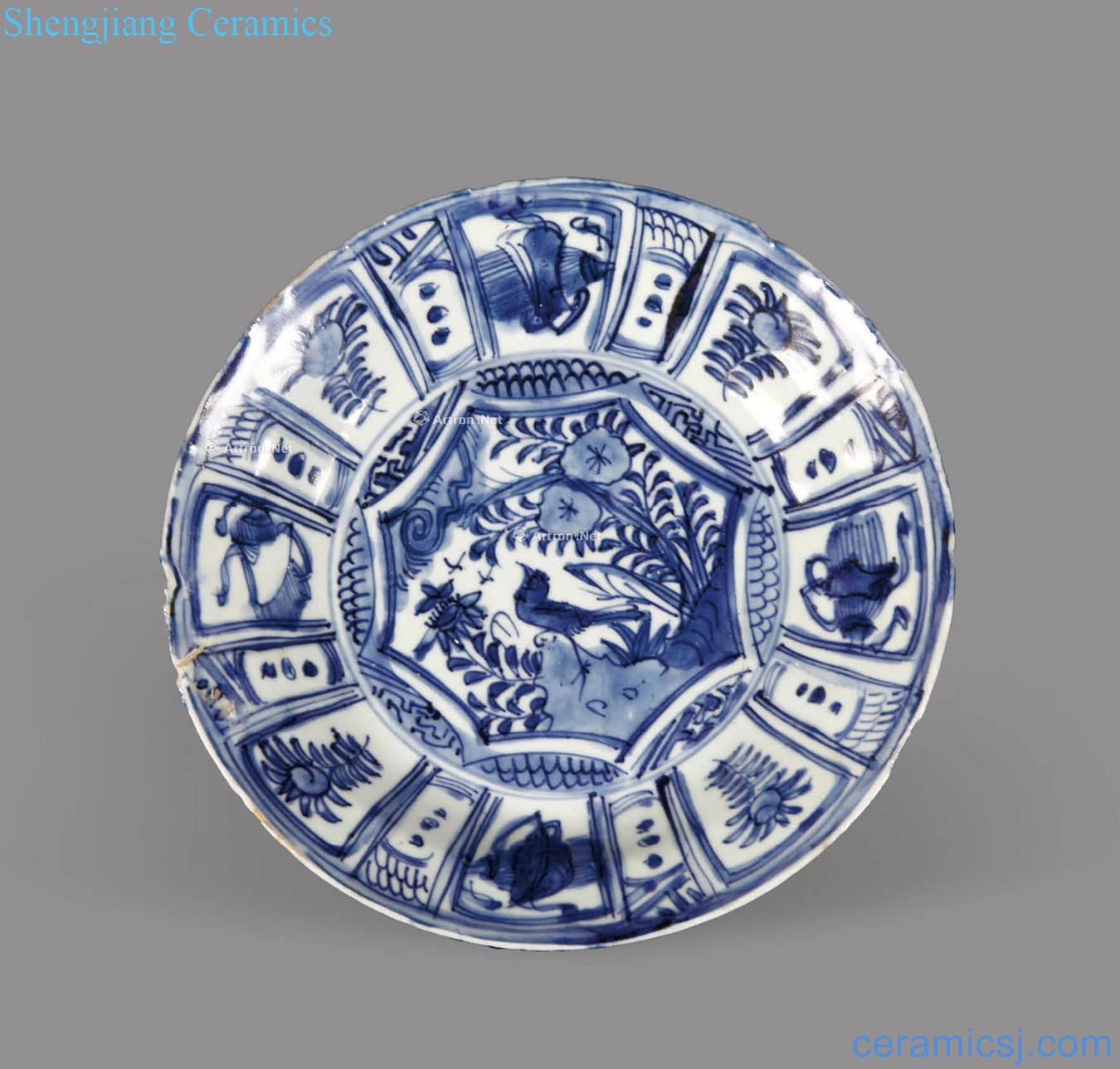 Ming wanli Blue and white flower on grain disc