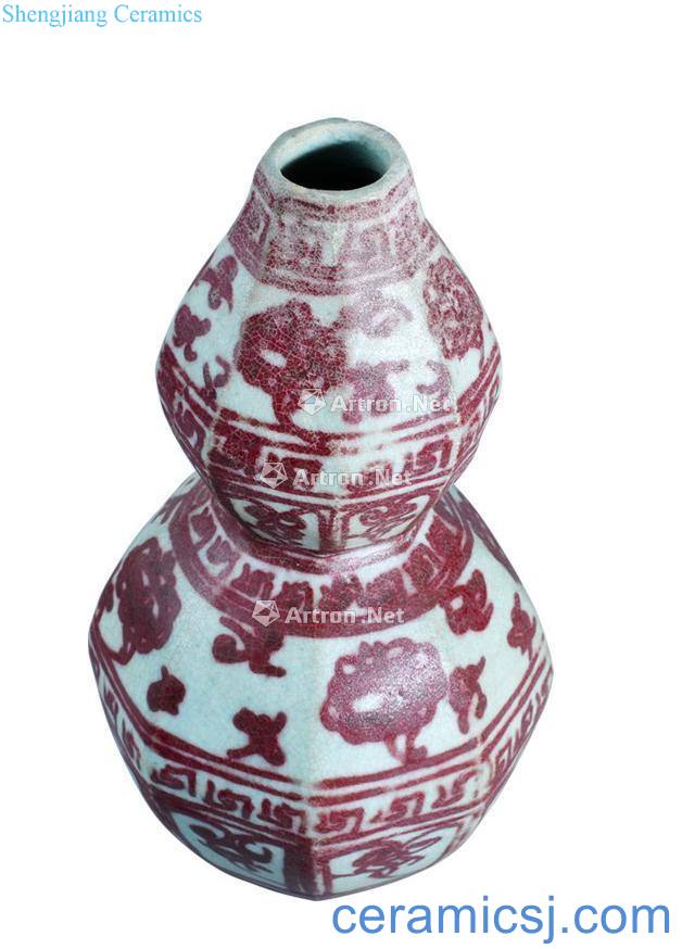 At the end of the yuan Ming Youligong safflower ridge gourd bottle