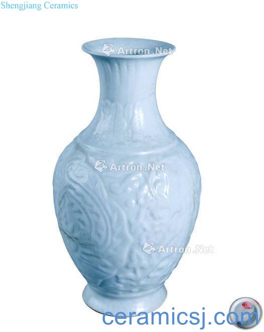 Longfeng pot of sweet white porcelain of Ming dynasty and dark