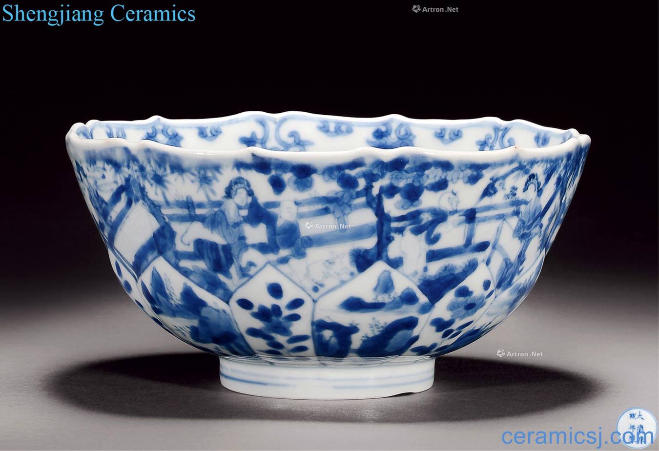The qing emperor kangxi Blue and white flower mouth bowl