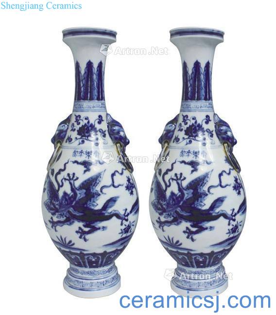 qing Blue and white beast ear dish buccal bottle