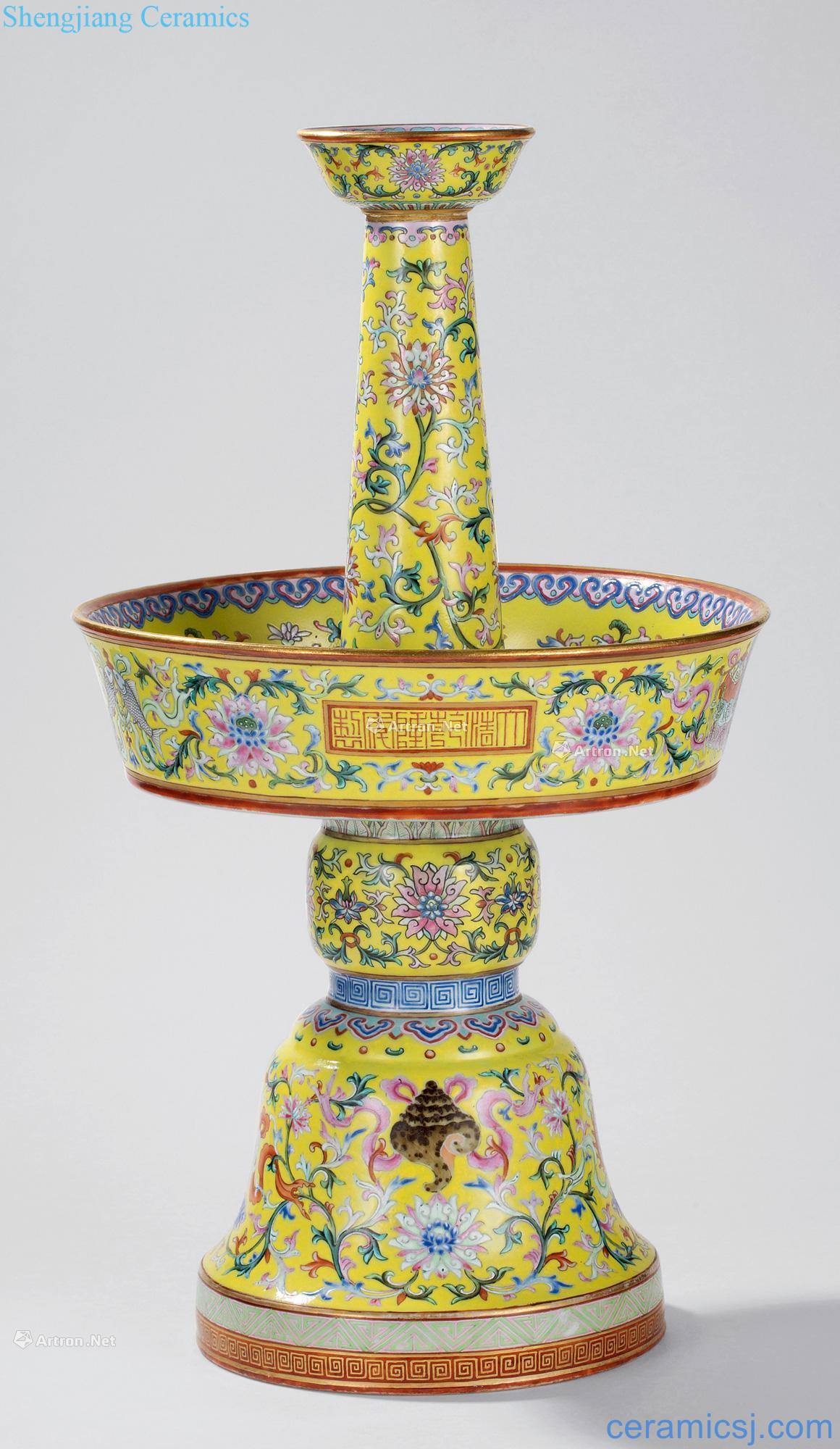 Qing qianlong to pastel yellow eight auspicious candlestick
