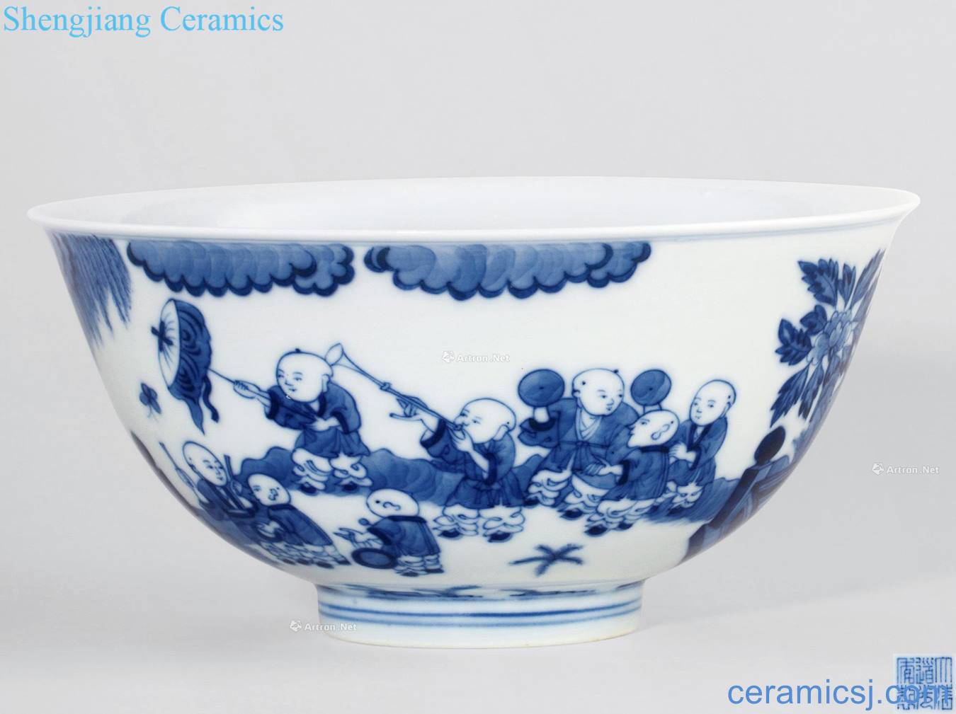 Qing daoguang Blue and white figure baby play bowls