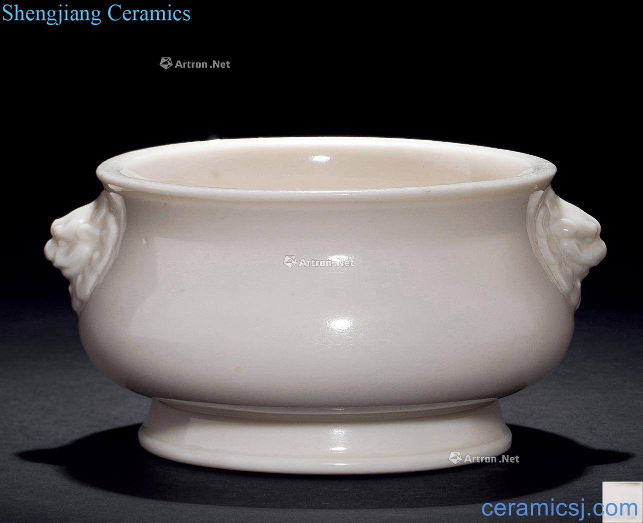 Dehua kiln furnace white glazed lions ears