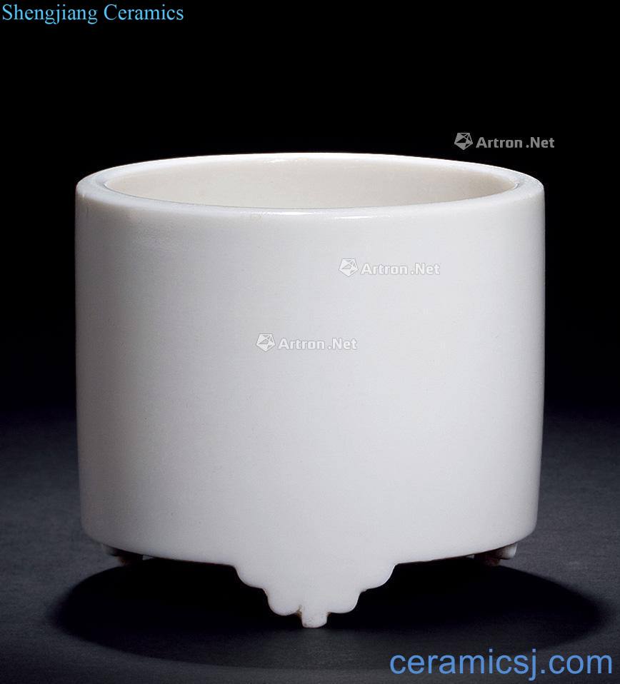 Bright white glaze of dehua kiln cylinder furnace with three legs