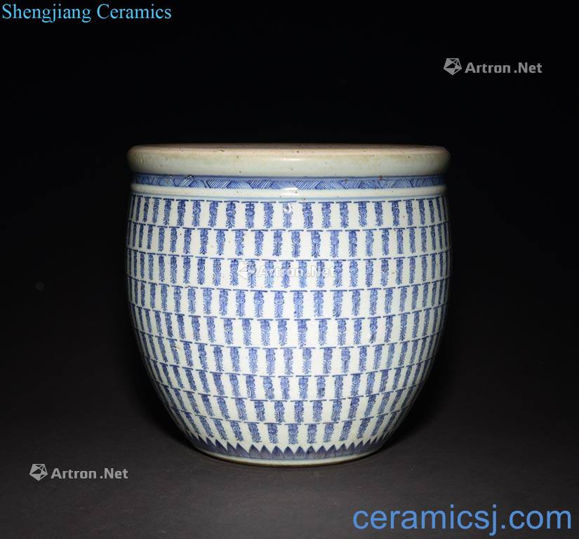 The Qing Dynasty A LARGE OF BLUE AND WHITE FISH JAR