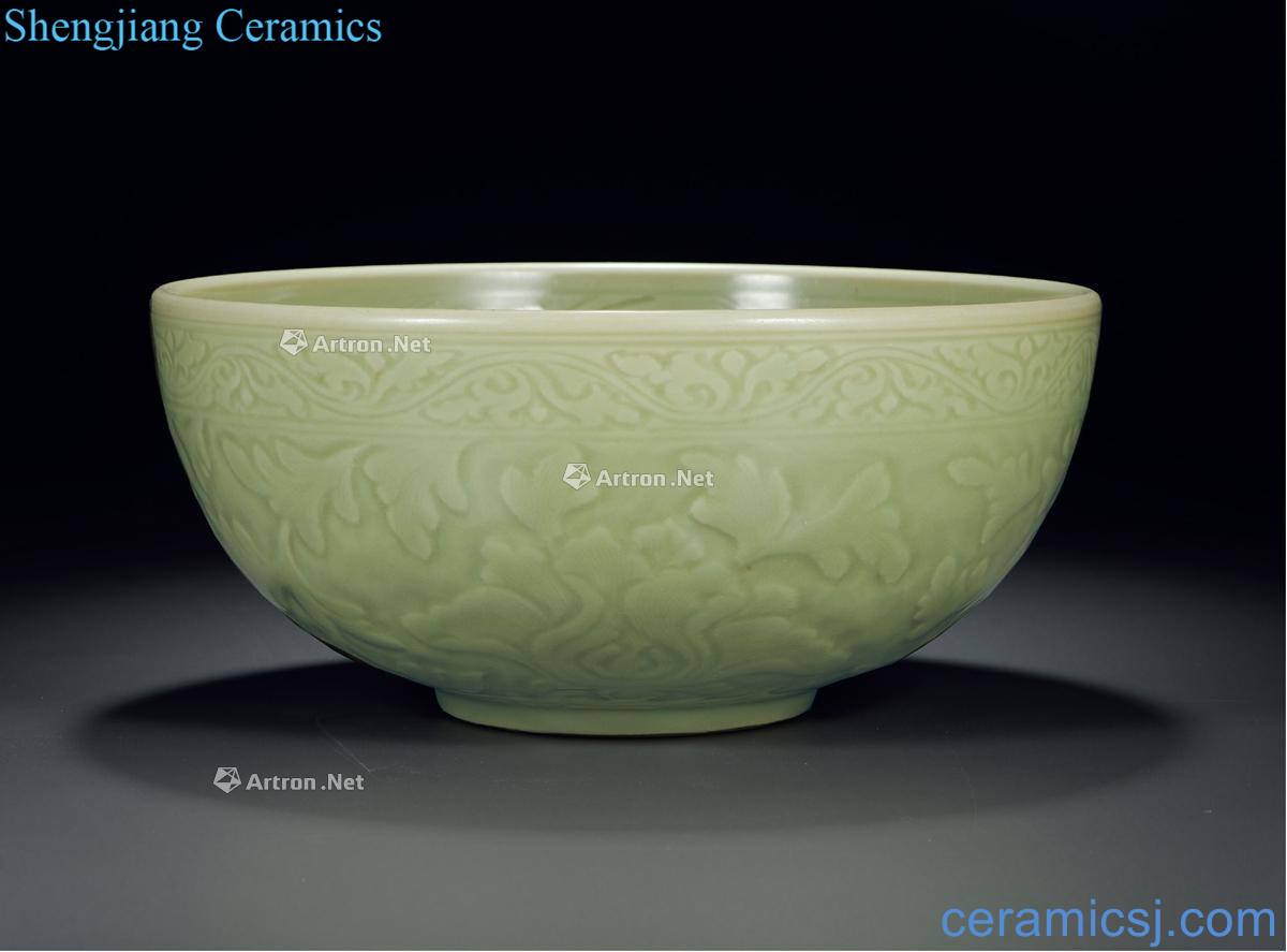 Longquan celadon in early Ming dynasty carved peony pattern big bowl